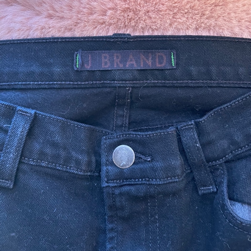 J Brand Straight Crop Black Jeans. Size 29